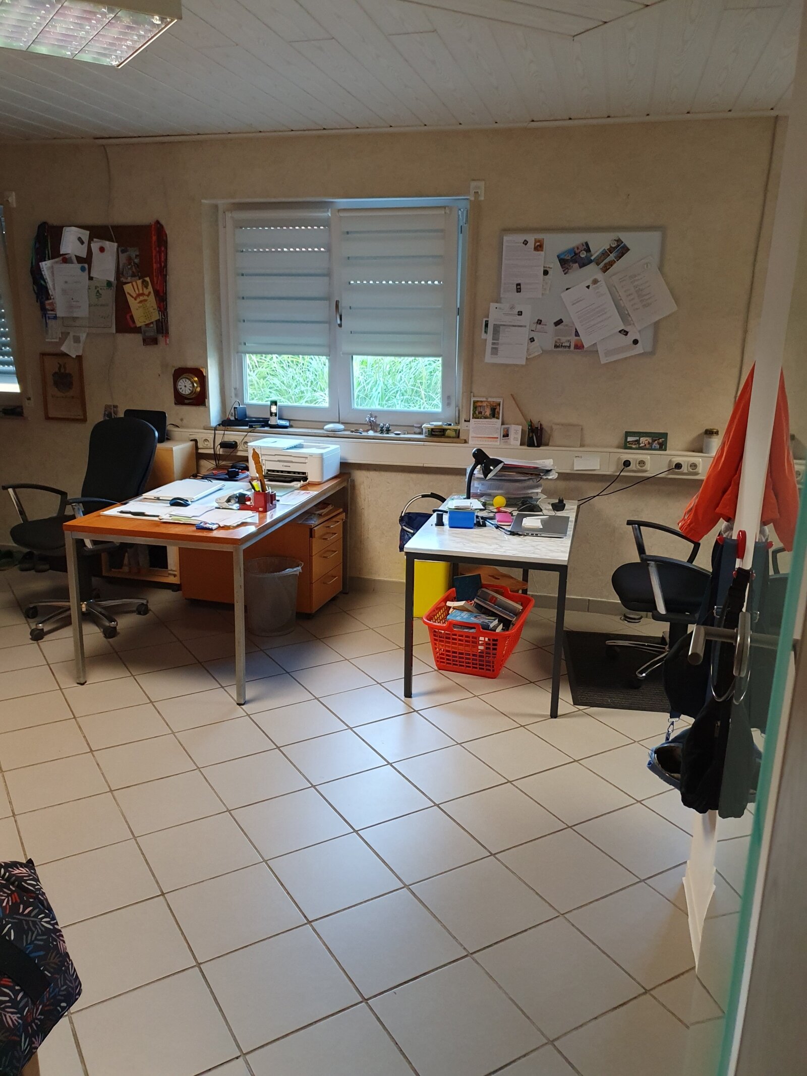 Büro EG